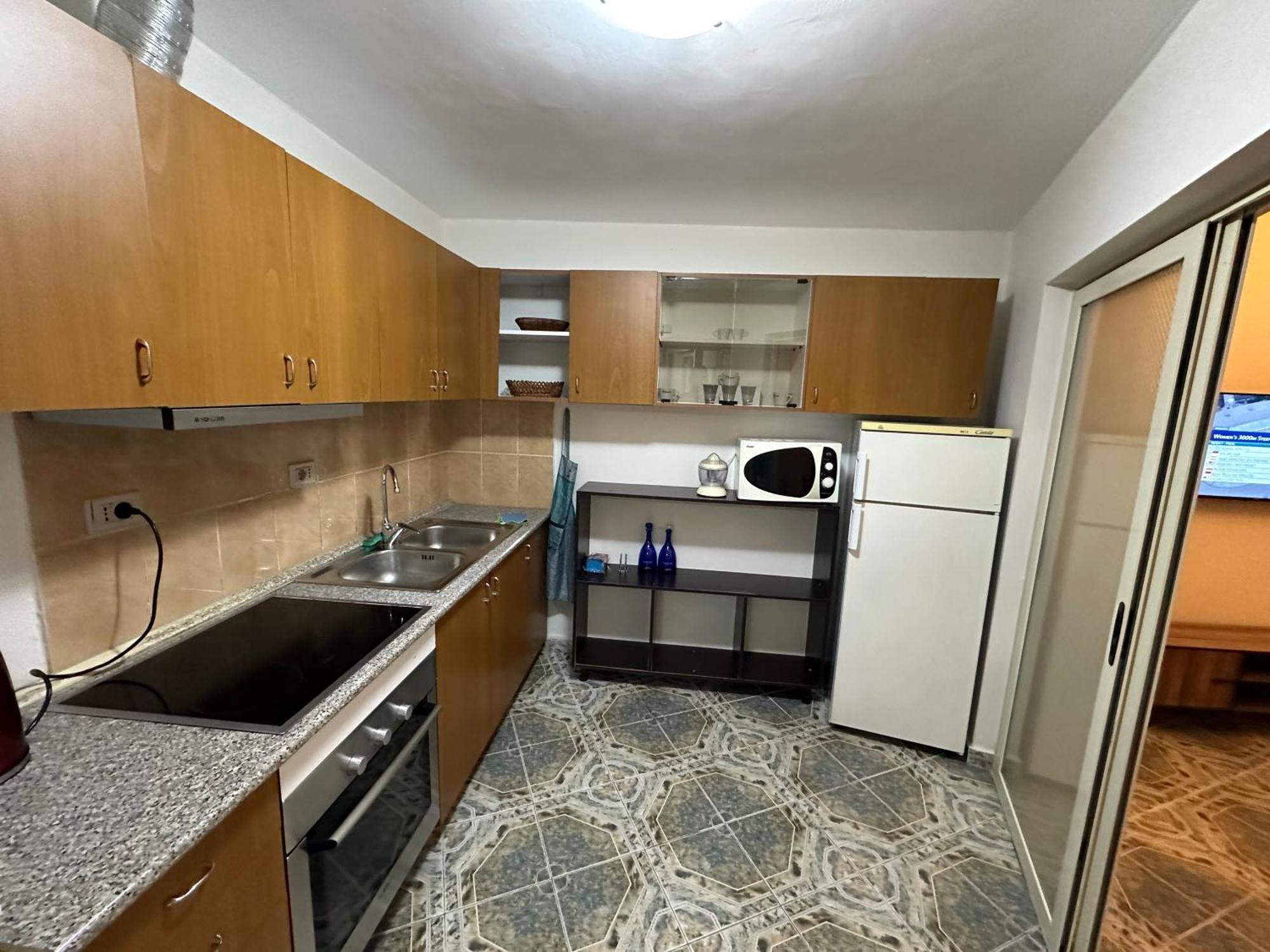 Tirana Lemon Breeze Hostel Bagian luar foto